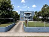 1821 33rd  St - Photo 1