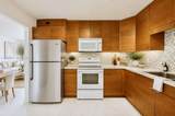 2801 183rd St - Photo 4