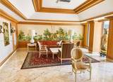 6039 Collins Ave - Photo 8