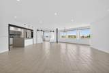 877 195th St - Photo 4