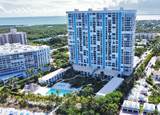 881 Ocean Dr - Photo 3