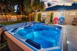 8101 Lake Dr - Photo 31