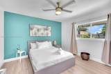 261 15th St (Studio) - Photo 5