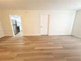 2625 Collins Ave - Photo 12