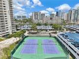 300 Bayview Dr - Photo 3