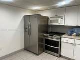 555 15th St - Photo 4