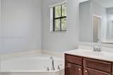 6079 Grand Cypress Cir W - Photo 29