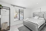 52 47th St - Photo 20