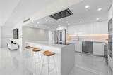 5151 Collins Ave - Photo 11