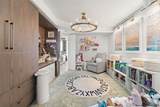 10 Venetian Way - Photo 14