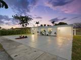 5365 97th Ct - Photo 2
