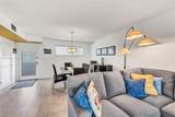 411 Hollybrook Dr - Photo 14