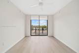 555 8th St - Photo 16