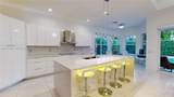1946 Harbor View Cir - Photo 11