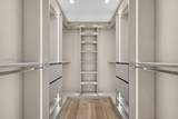 1917 Swinton Ave - Photo 32
