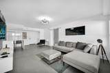 5225 Collins Ave - Photo 10