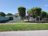 574 50th St - Photo 3