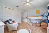 940 52nd Ave - Photo 16