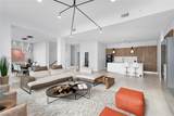 650 32nd St - Photo 8