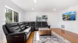 2445 8 St - Photo 11