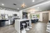1532 Andrews Ave - Photo 9