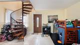 898 39th St - Photo 3