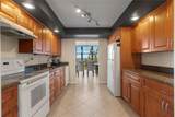 800 Parkview Dr - Photo 15