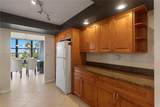800 Parkview Dr - Photo 17