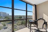 800 Parkview Dr - Photo 28