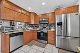 889 Hamilton Dr - Photo 13
