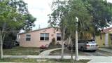 639 33rd St - Photo 2