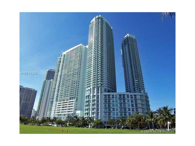 1900 Bayshore Dr - Photo 1