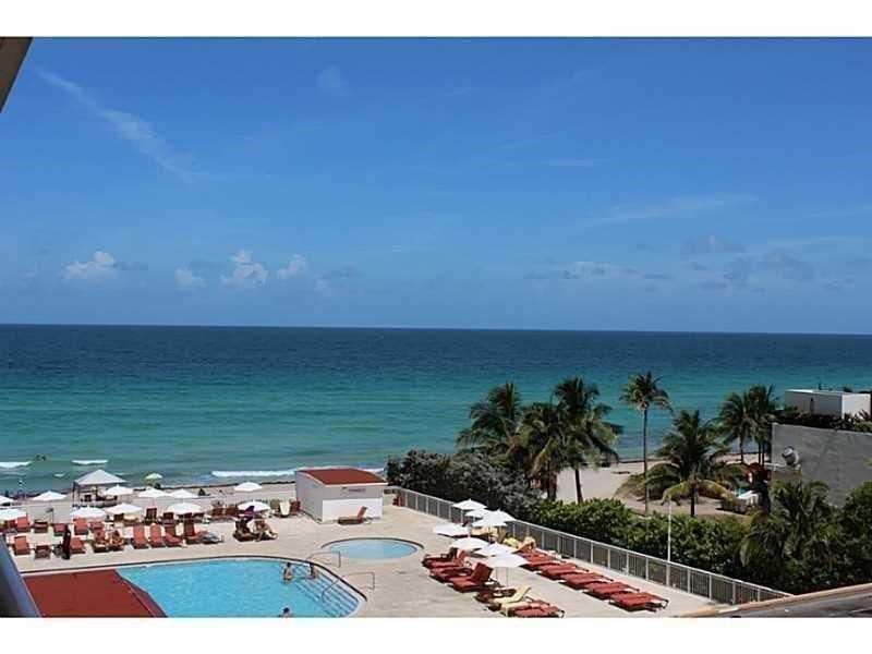19201 Collins Ave - Photo 1