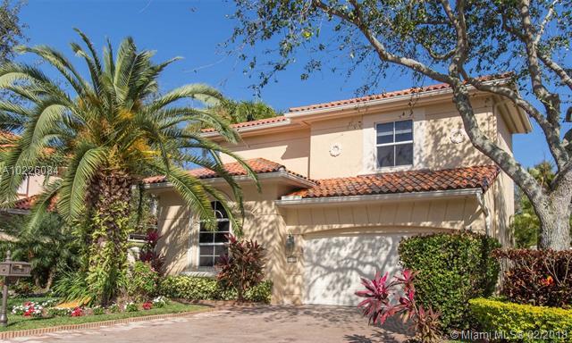 1425 Breakwater Ter - Photo 1
