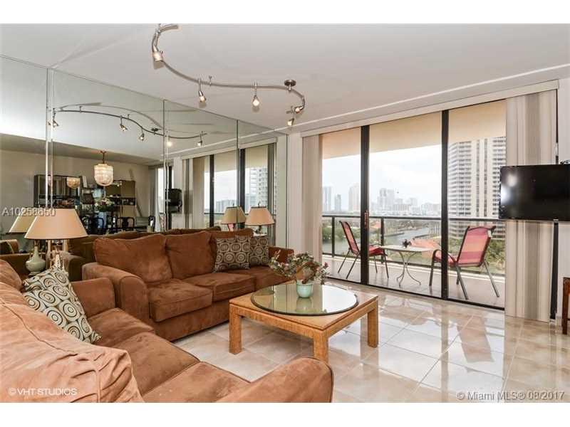 19667 Turnberry Way - Photo 1