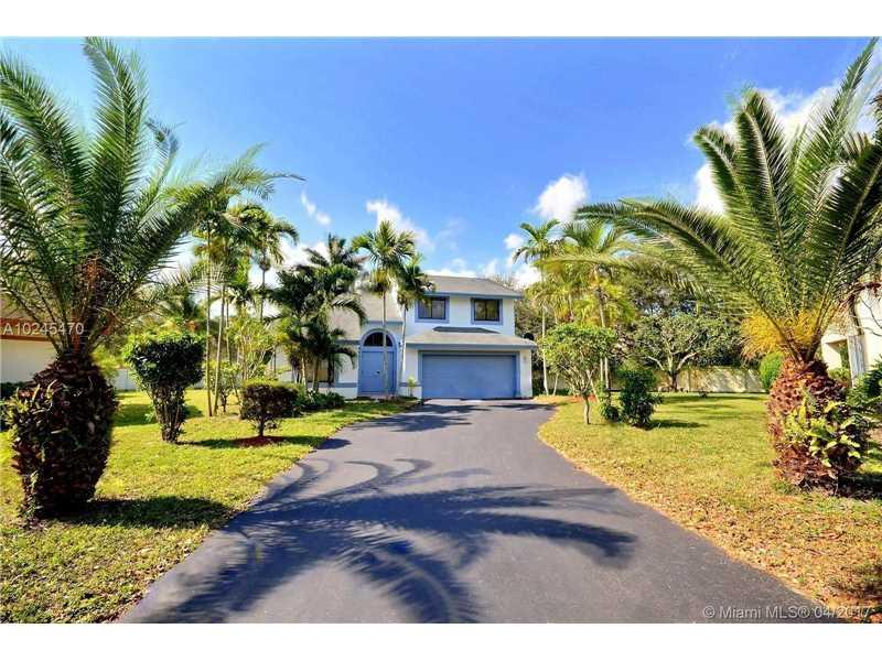 9840 Bosque Ln - Photo 1
