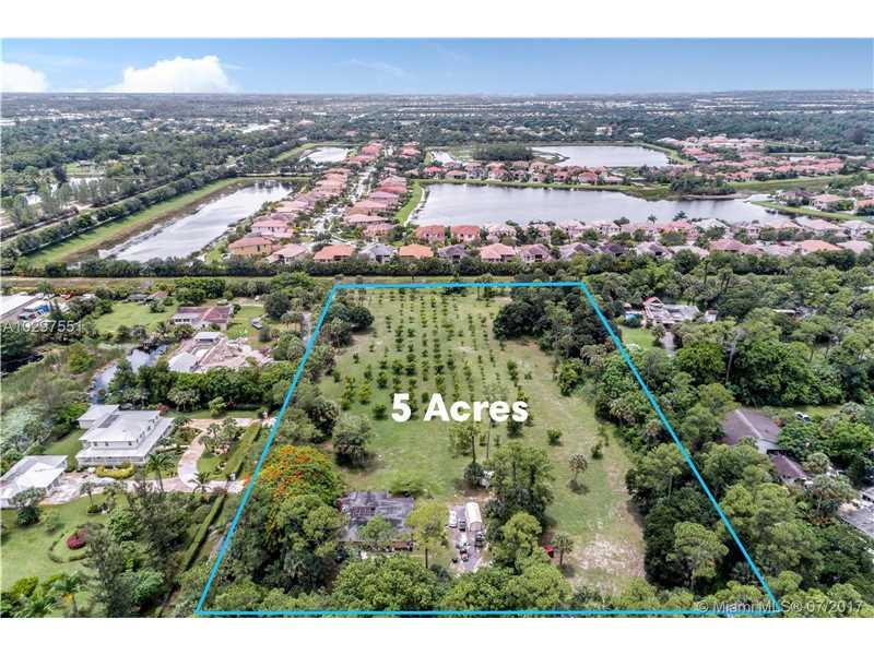 8628 Pioneer Rd - Photo 1