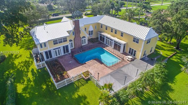 2825 117th Ave - Photo 1