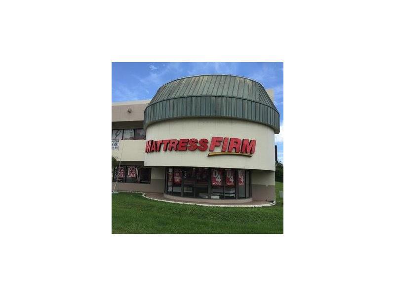 13839 Dixie Hwy - Photo 1