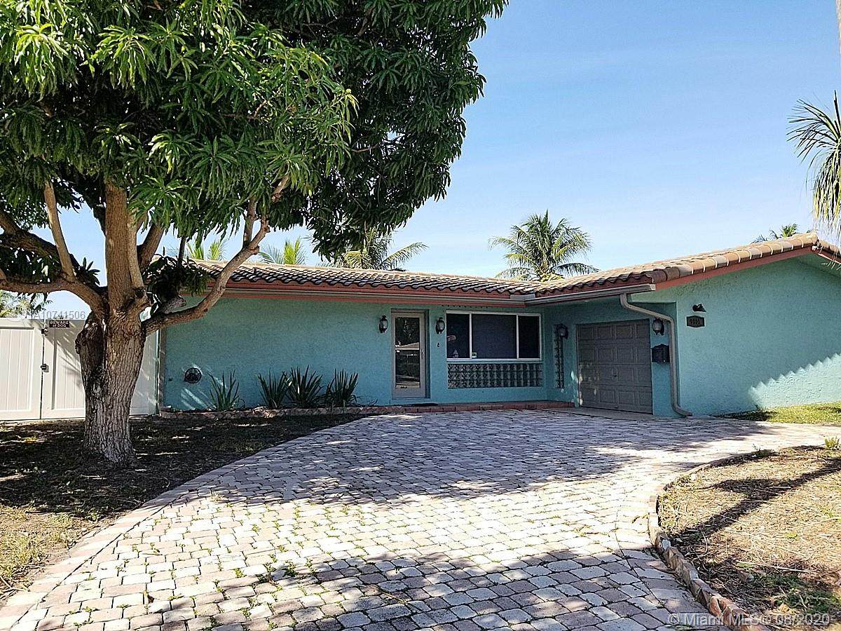 5901 15 Avenue - Photo 1