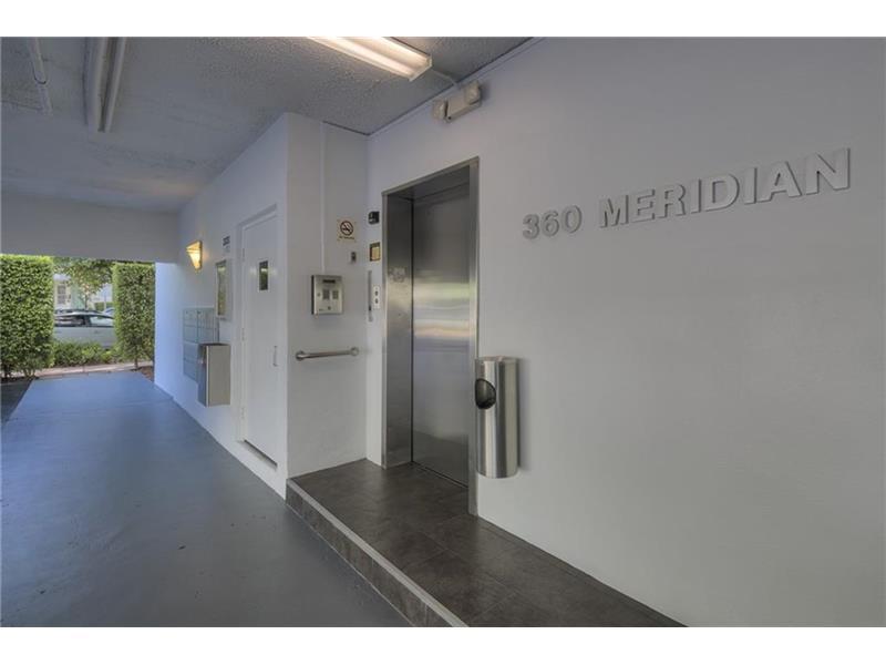 360 Meridian Ave - Photo 1