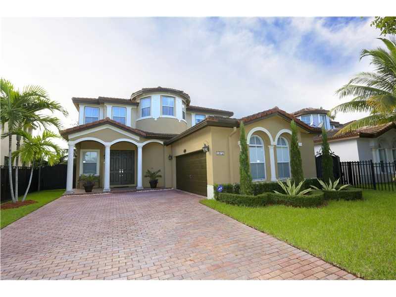 1372 SW 150th Ave, Miami, FL 33194 (MLS #A10152398) :: United Realty Group