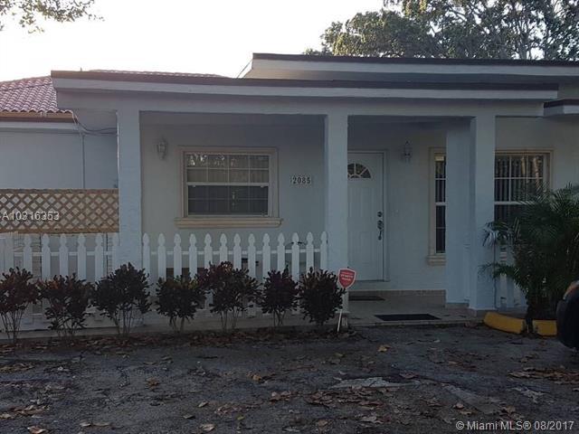 2085 13th St - Photo 1