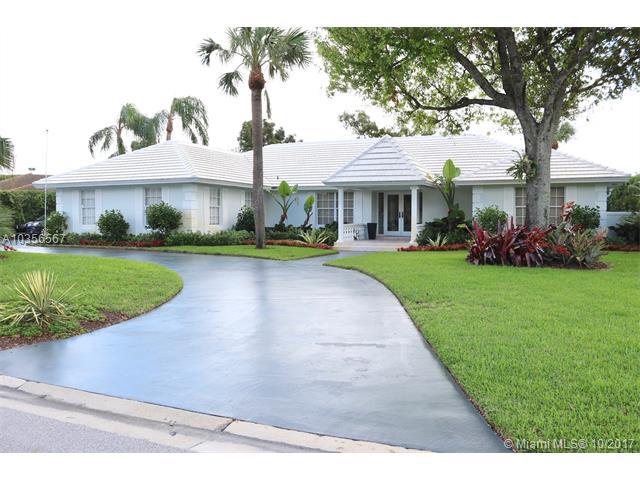323 Glenbrook Dr - Photo 1