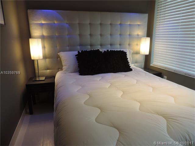 550 Michigan Ave - Photo 1