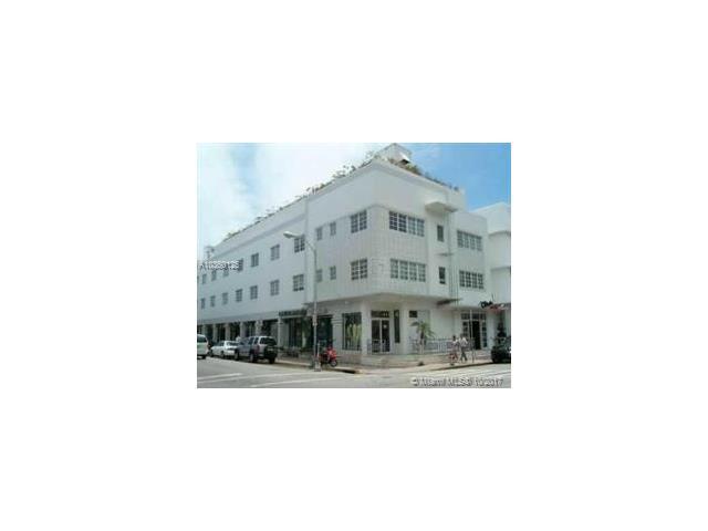 865 Collins Ave - Photo 1