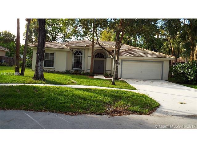 5313 66th Ave - Photo 1