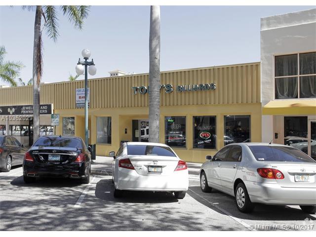 2002 Hollywood Blvd - Photo 1