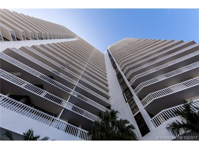20281 Country Club Dr - Photo 1