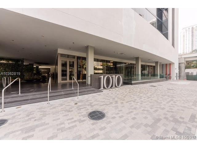 1010 Brickell Av. - Photo 1